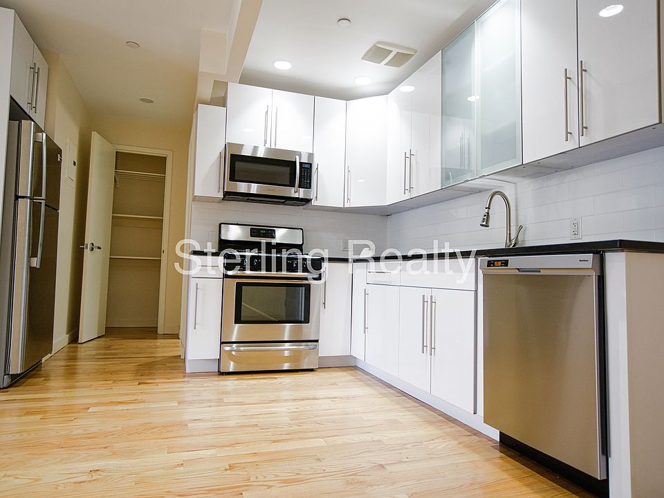 1st image of 2315 Astoria Blvd #1E