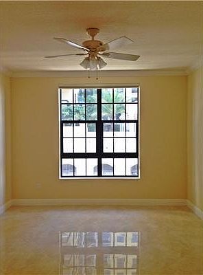 5th image of 801 S Olive Ave Unit 613