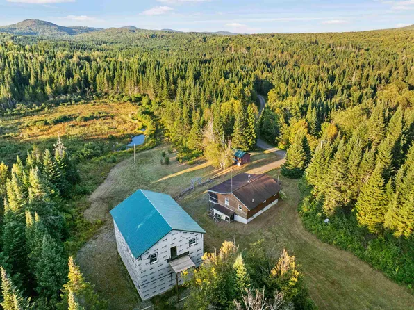 31 Beaver Brook Road, Pittsburg, NH 03592