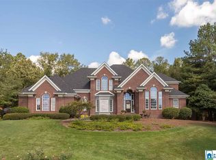 181 Honeysuckle Trl, Anniston, AL 36207