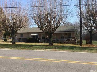 4754 Rock Barn Rd, Claremont, NC 28610