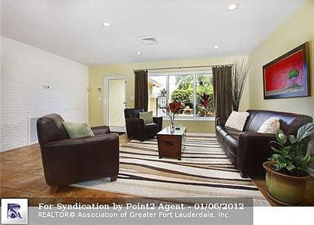 3rd image of 1716 NE 38th St