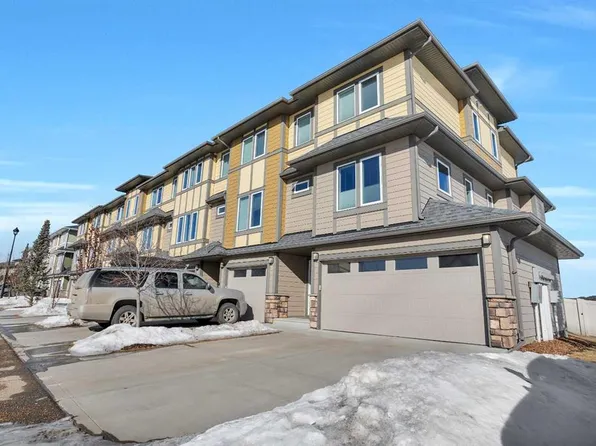 339 W Viscount Dr #707, Red Deer, AB T4R 0S2