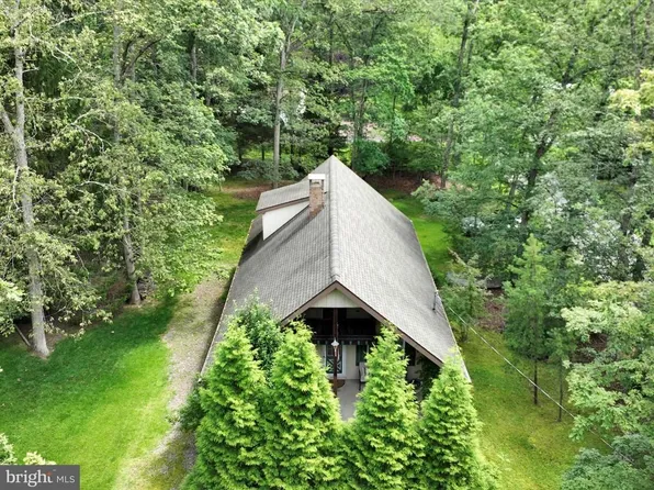 70 Deer Trl, Nesquehoning, PA 18240