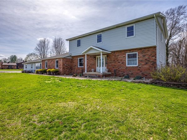 Effingham IL Single Family Homes For Sale - 20 Homes | Zillow