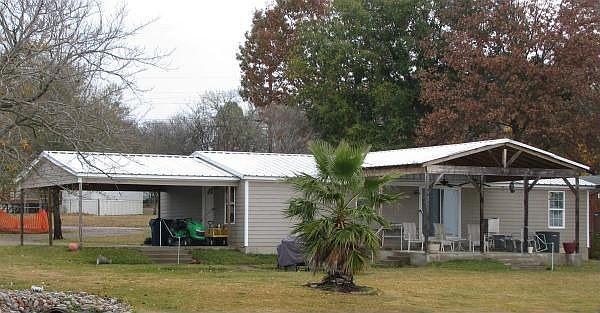 1st image of 141 Stephens Dr