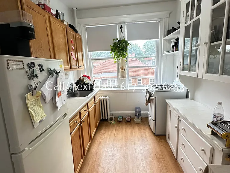 1810 Commonwealth Ave #2 — Photo 3