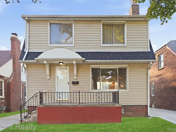 7047 Barrie St, Dearborn, MI 48126