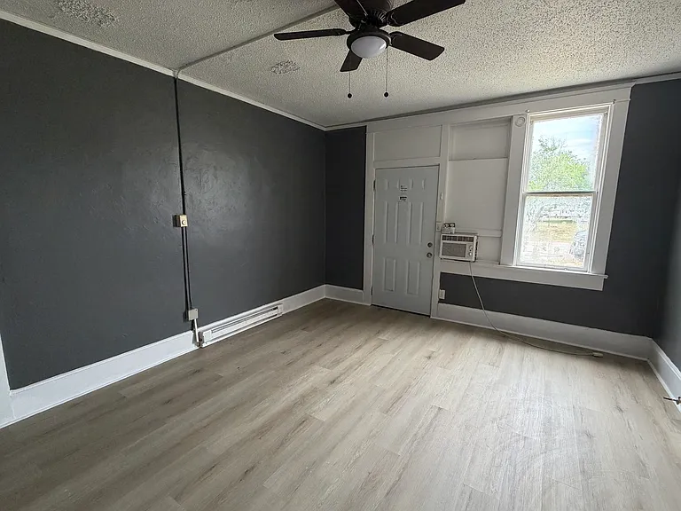 618 Sycamore St #2A — Photo 4