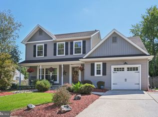 39 Willow Ridge Rd, Marlton, NJ 08053