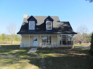 17 Julia Justice Rd, Huntsville, TX 77320