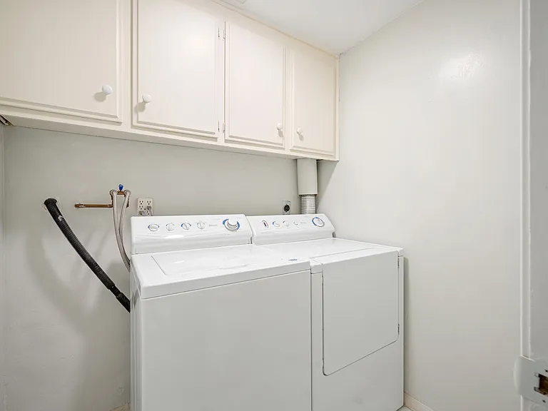 1323 Branta Dr — Photo 38