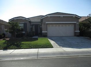 10614 Nobleton Rd, Apple Valley, CA 92308