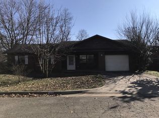 1516 E M St, Russellville, AR 72801