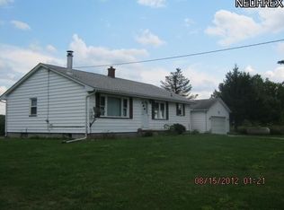 8046 Fee Rd, Orwell, OH 44076