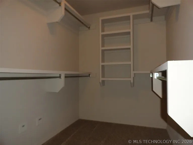 11017 S Lawrence St — Photo 9