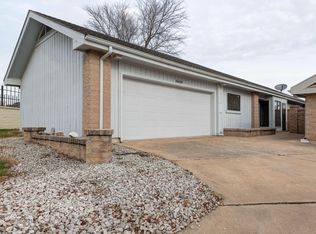 3609 E Cromwell Ct, Springfield, MO 65802