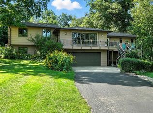 1706 Bell View Rd, Stoughton, WI 53589