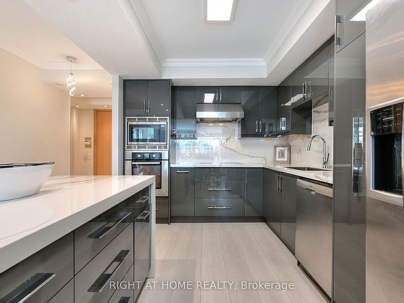 5th image of 460 Queens Quay W #202E