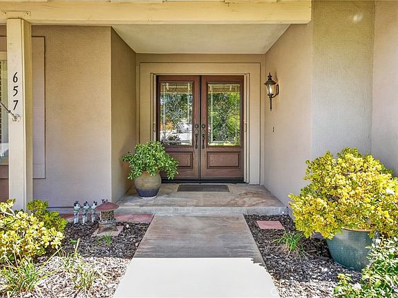 5th image of 657 Kimball Ln