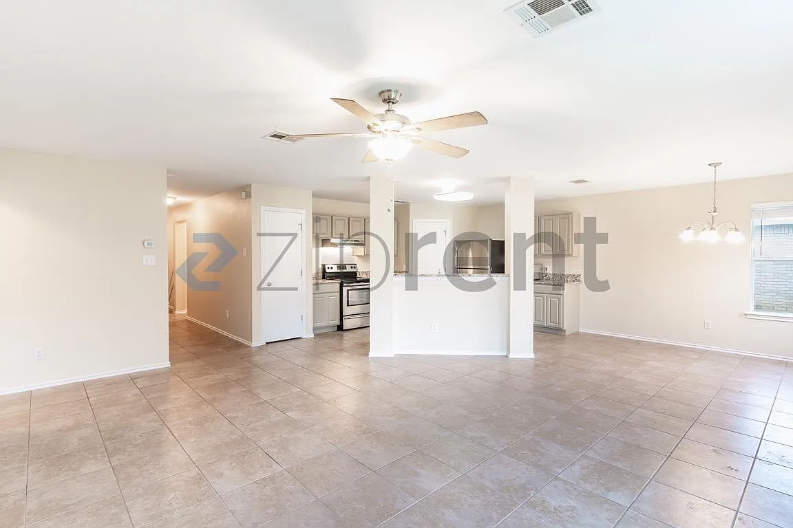 Building Photo - 419 Indian Meadow Dr