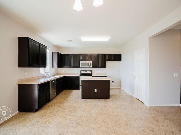 2nd image of 8897 W Cameron Dr
