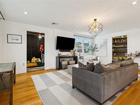 3rd image of 4436 Ware Ave