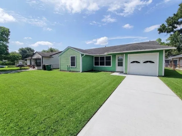 12226 Dorwayne Ct, Houston, TX 77015