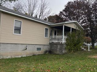 406 Country Club Rd, Cresson, PA 16630