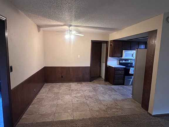 2nd image of 5617 Fountain Head Dr