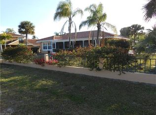 10900 Vanderbilt Dr, Naples, FL 34108