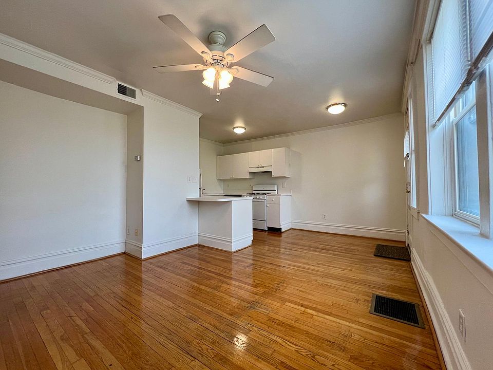 1st image of 6718 Clayton Ave APT 1S