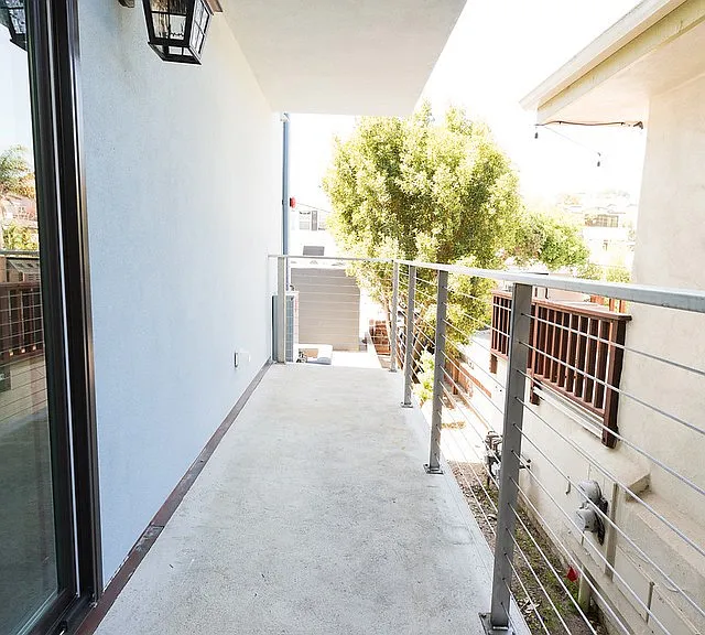 210 Laurel St #A — Photo 13