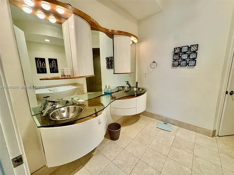 18101 Collins Ave #4302 — Photo 11