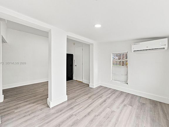 2nd image of 127 NW 9th Ave #11