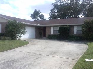 1043 Manchester Cir, Winter Park, FL 32792