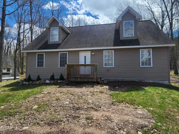 77 Holiday Dr, White Haven, PA 18661