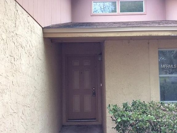 2nd image of 526 Sunny Cir