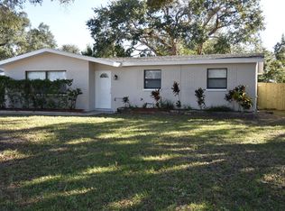 2222 Nolan Dr, Largo, FL 33770