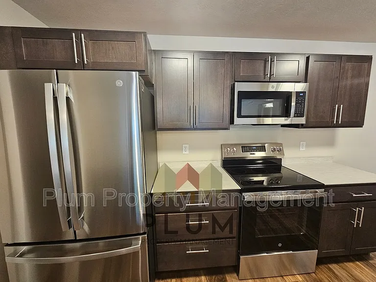 425 Michigan Ave #207 — Photo 10