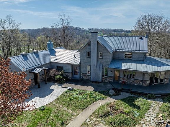 2nd image of 3031 Downeys Hill Dr NE