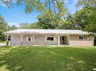 7010 Vista Corte, Delavan, IL 61734