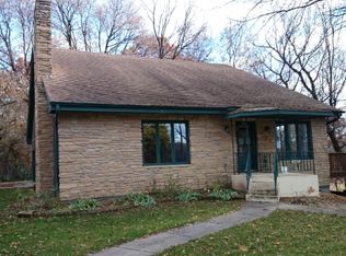 4324 Snail Lake Blvd, Shoreview, MN 55126