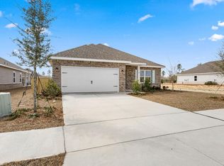 36 Natureview Way, Freeport, FL 32439