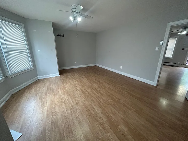 4161 Ridge Ave #4 — Photo 11