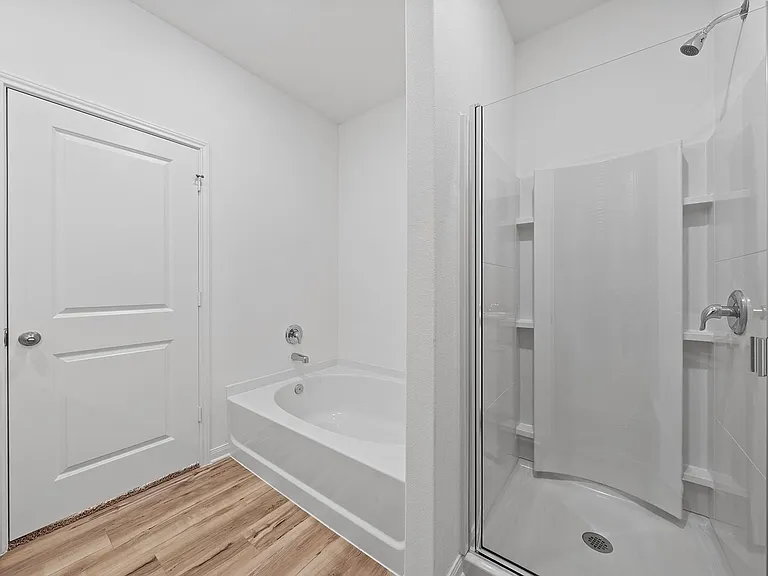 14400 Wahlbergs Way — Photo 6