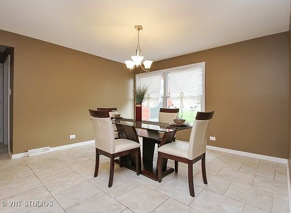 4th image of 3221 Woodworth Pl