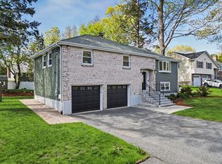 25 Cynthia Rd, Dedham, MA 02026