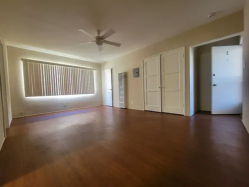 Floor plan E