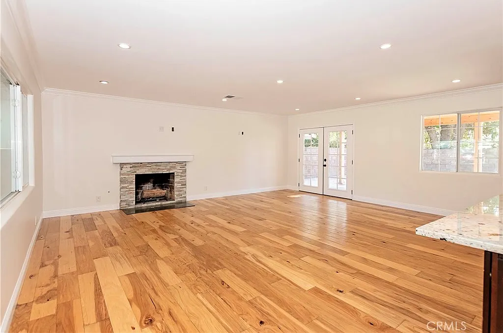 3 bed, 1440 sqft, $2,850 — Photo 4